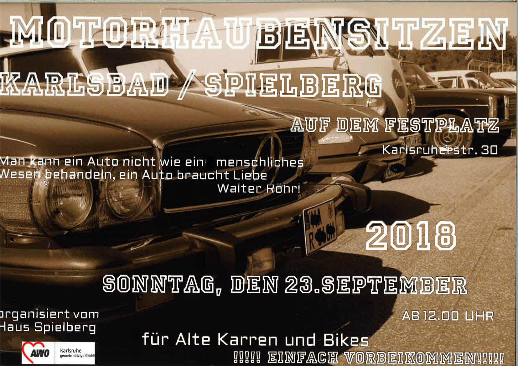 Ein Bild von Oldtimern mit Schriftzug: Motorhaubensitzen