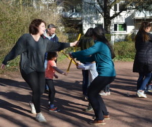 Eltern Kind Turnen les petits amis 1 AWO Karlsruhe