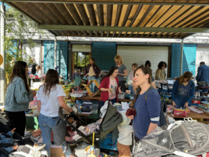 Flohmarkt Kita les petits amis Mai 2025 1 AWO Karlsruhe