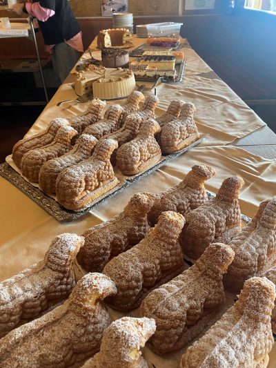 Selbstgebackene Oster-Lämmchen beim Fest im Seniorenzentrum Haus am Blumentor