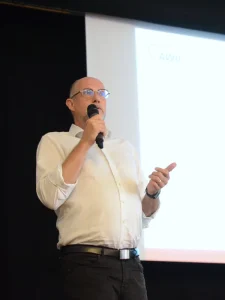 Porträt von Geschäftsführer Markus Barton.